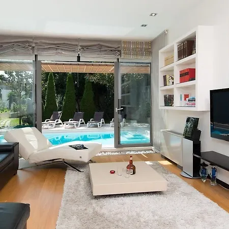 Luxury White Villa *